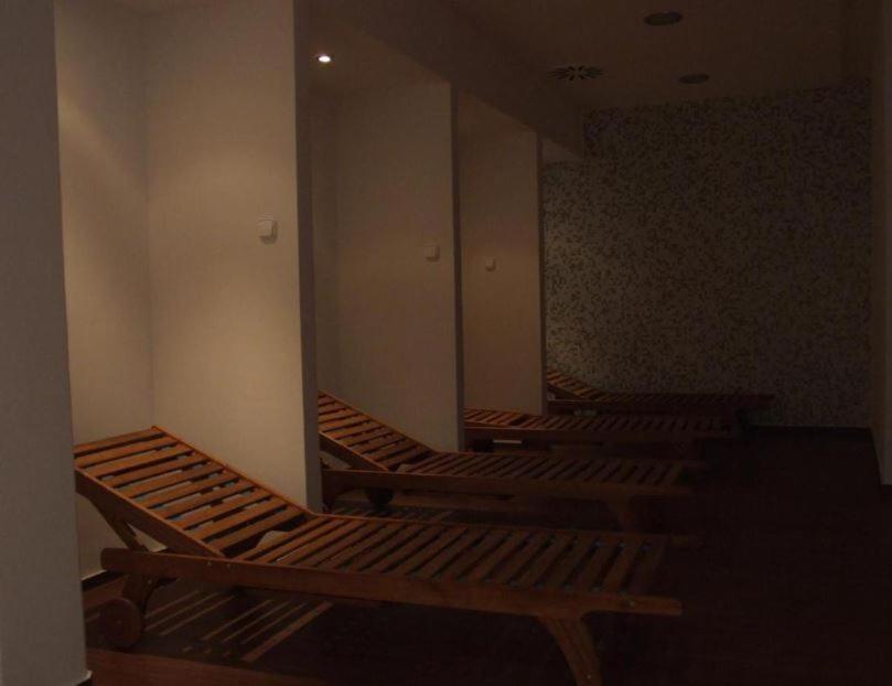 'Good Feelings' Aparthotel Siofok Exterior photo