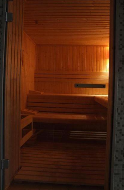 'Good Feelings' Aparthotel Siofok Exterior photo